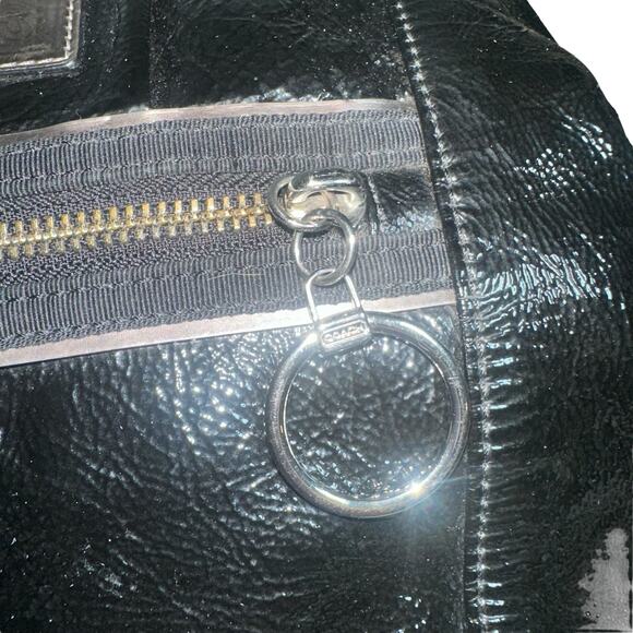 Coach C1089-15790 Black Patent Leather Hobo Shoulder Bag Zip Pocket - Picture 9 of 13